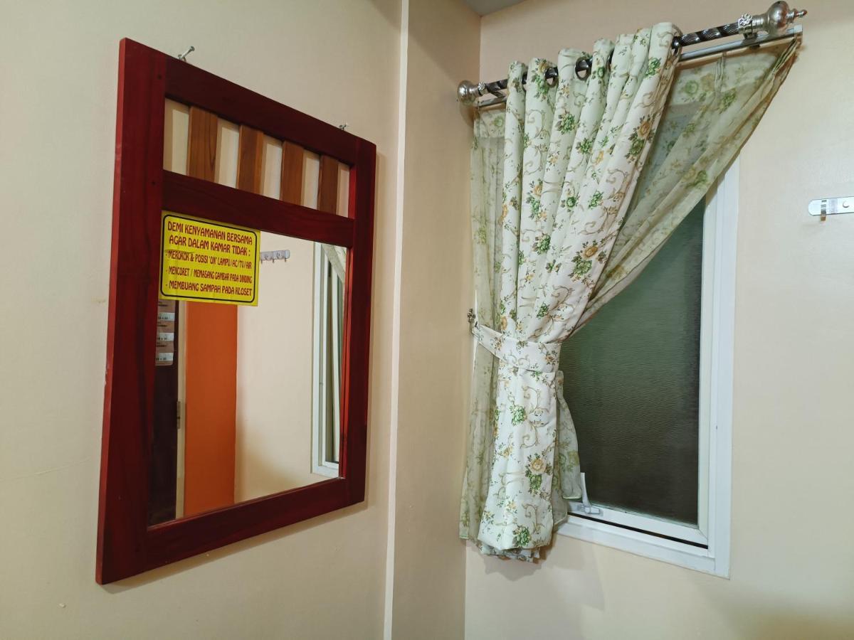 Balqies Syariah Mitra Reddoorz Hotel Makassar